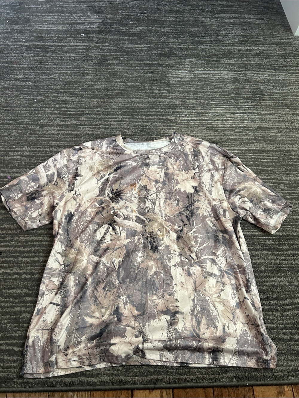 Women’s Camouflage Print Short Sleeve Shirt - Taupe